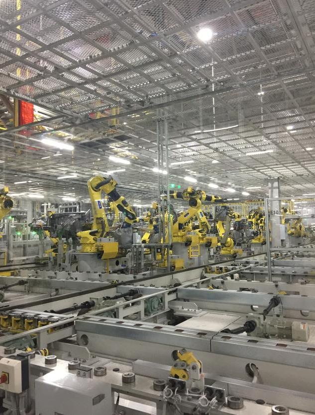 ��е���Զ���������